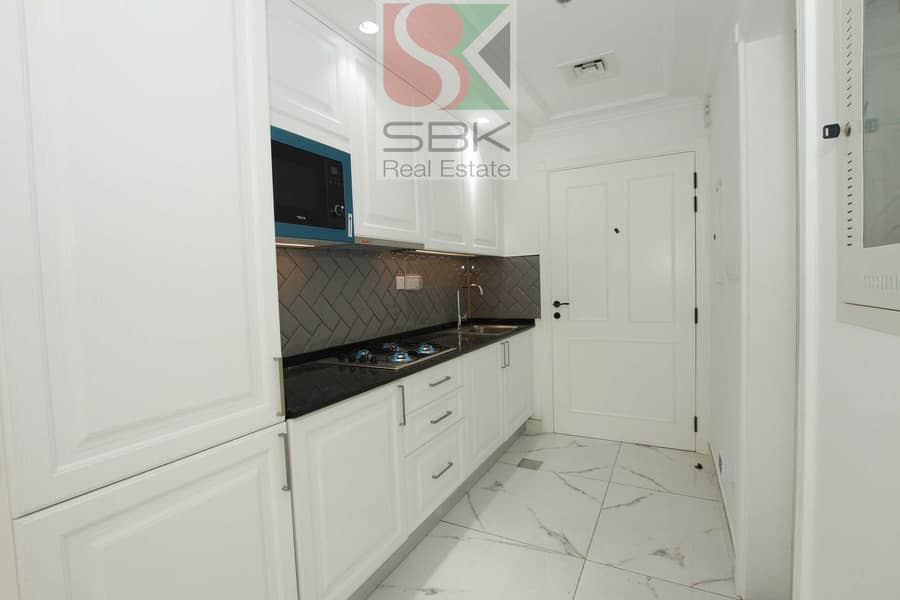 5 BRAND NEW FULLY EQUIPPED KITCHEN APARTMENT