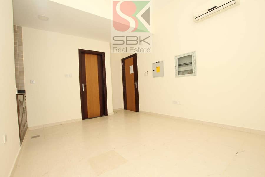 6 Studio Available In Nakheel Near Pattan Mosque