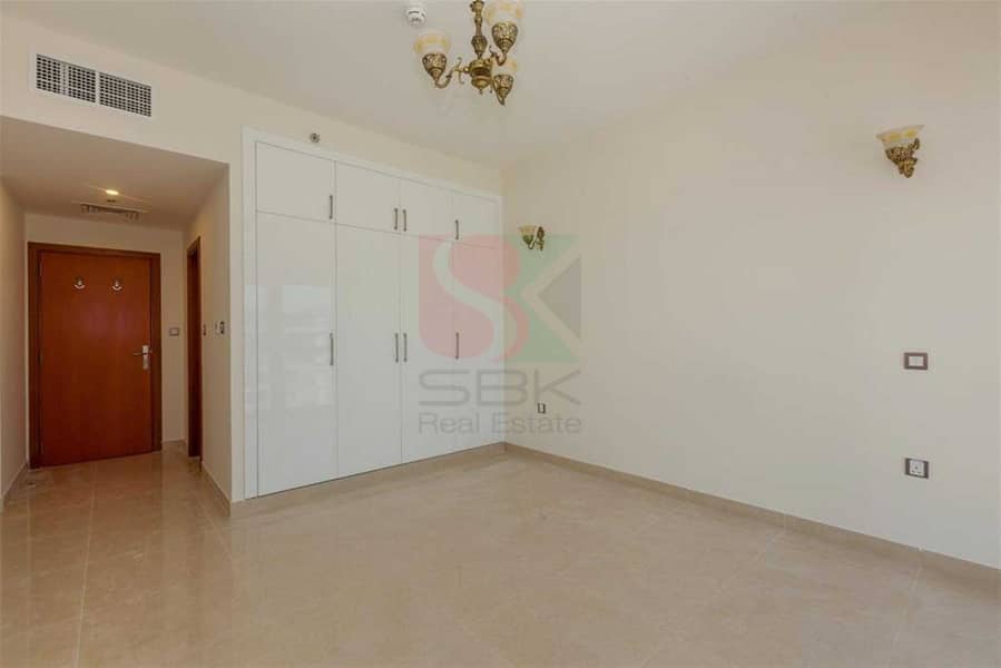 4 Spacious 2BHK room  for Rent in Al Sufouh