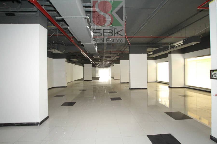 4 Perfect For Retail Outlet Facing Road