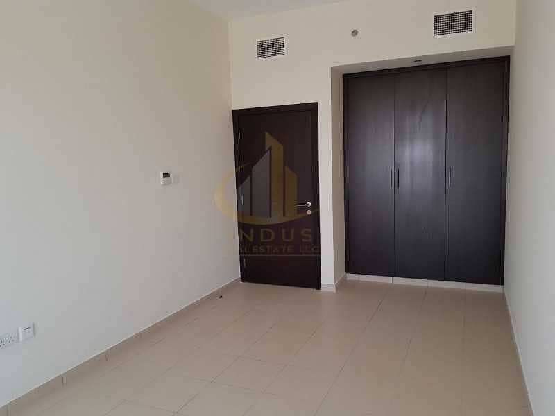 7 Great Location | 1BR Mazaya Queue Point | Ready to Move