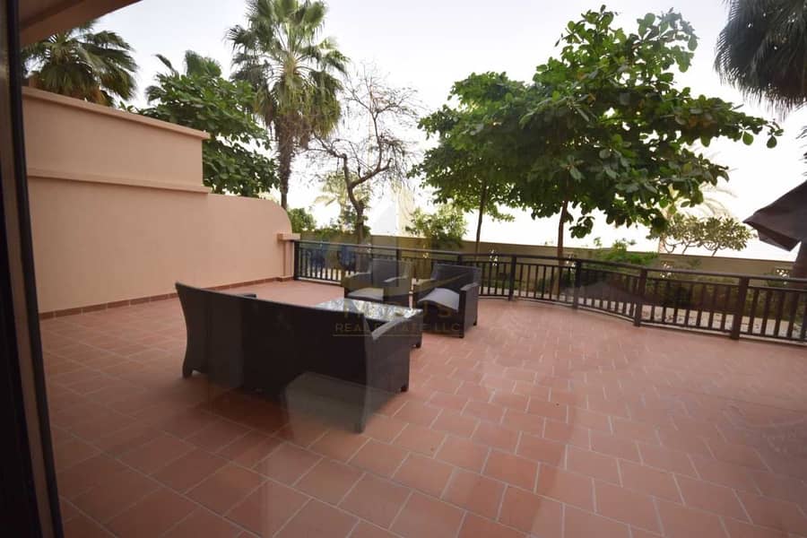 22 Sea Views w/ Beach Access | Fully Furnished | Huge Terrace