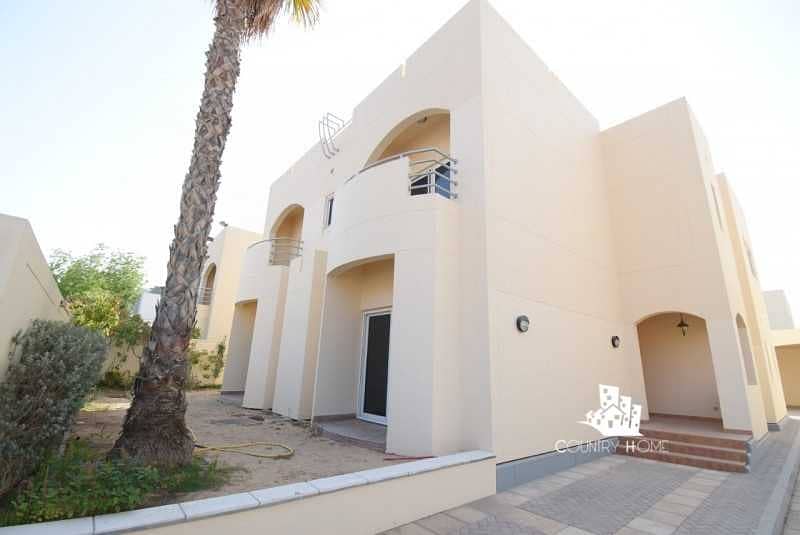 Immaculate 4 Bedrooms | Private Garden | Jumeirah3