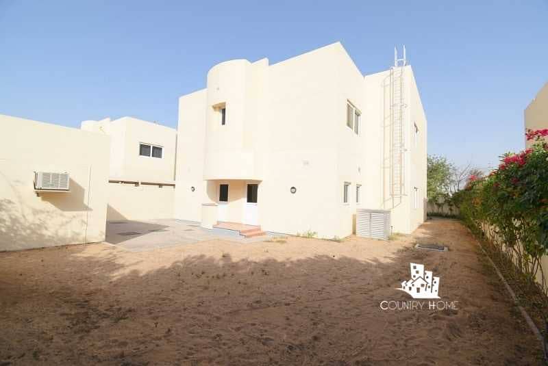 9 Immaculate 4 Bedrooms | Private Garden | Jumeirah3