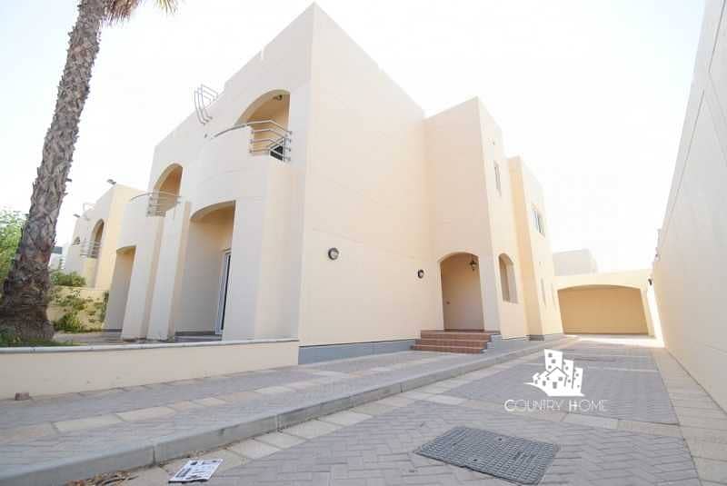 12 Immaculate 4 Bedrooms | Private Garden | Jumeirah3