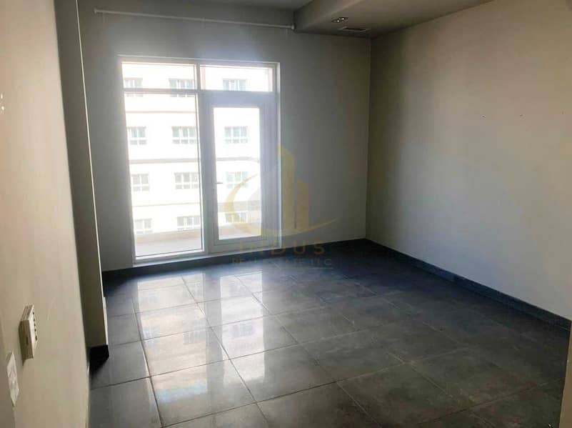 3 Chiller Free | Unfurnished | Vacant Unit| Low Floor