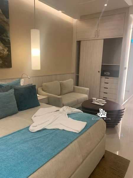 9 Yacht Marina View I 1 BR+ Study |Luxury Living