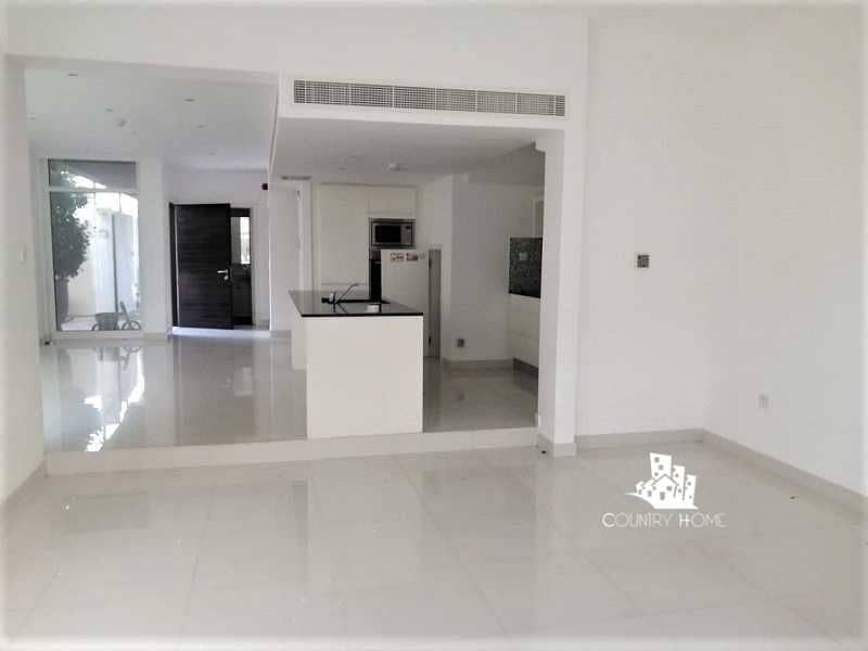 5 Modern 3BR + Maid/Study | Private Pool-Vacant