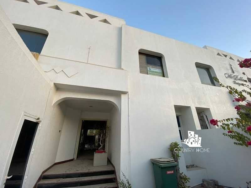 4 Massive 5BR Villa| Jumeirah Road|Burj Al Arab View