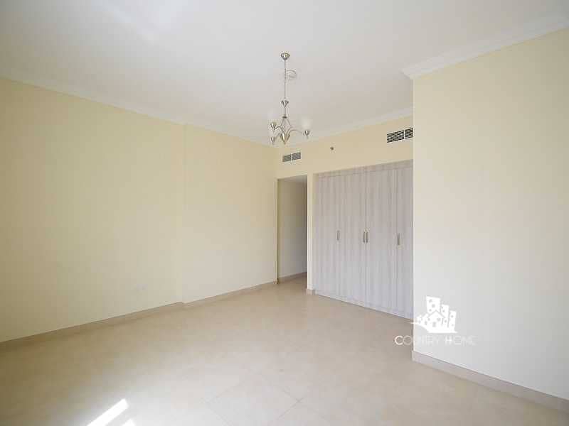 Reduced Price! Large 2 Bed Apartment