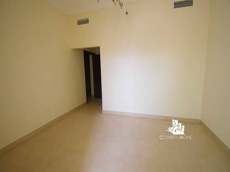 12 Reduced Price! Large 2 Bed Apartment