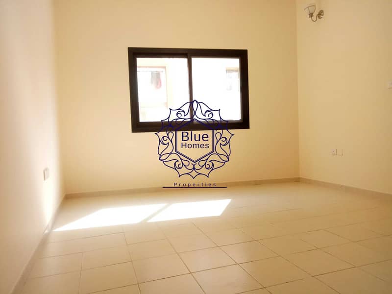 10 Spacious 2BHK With All Facilities Near To Creek Hamriya