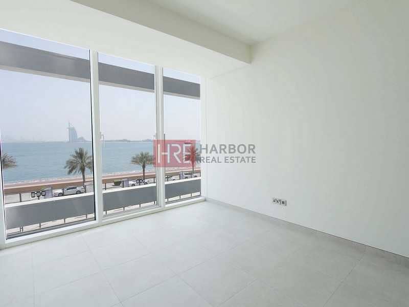 10 Sea View | Contemporary 3-beds Apartment