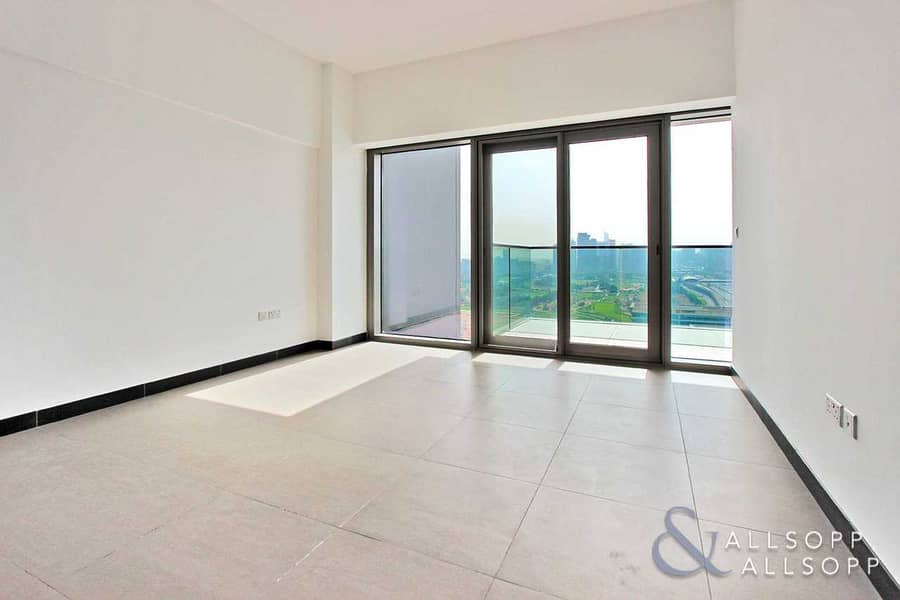 16 Luxurious | 2 Bedrooms | Golf Course View