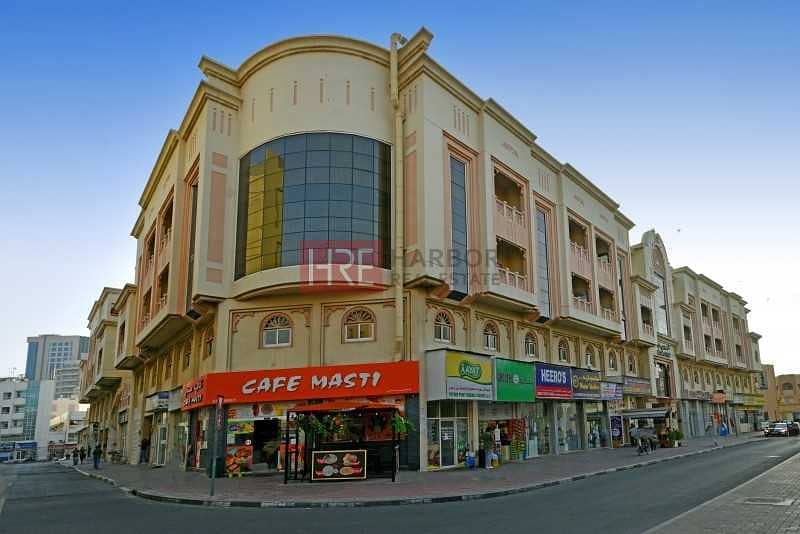 5% Off 1 Chq | Awqaf Building | Closed Kitchen