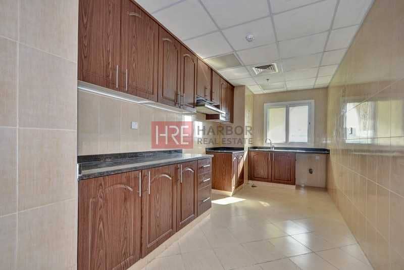 10 Closed Kitchen |5% Off 1 Cheque| Awqaf Building |Balcony