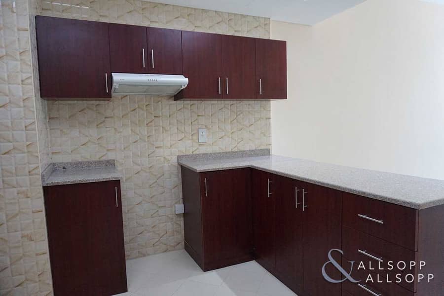 2 One Bedroom | Managed Apartment | Balcony