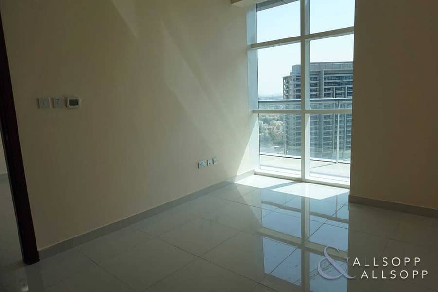 6 One Bedroom | Managed Apartment | Balcony