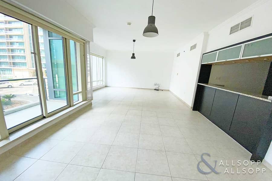 7 3 Bath | 2 Bed | EMAAR | Available Now
