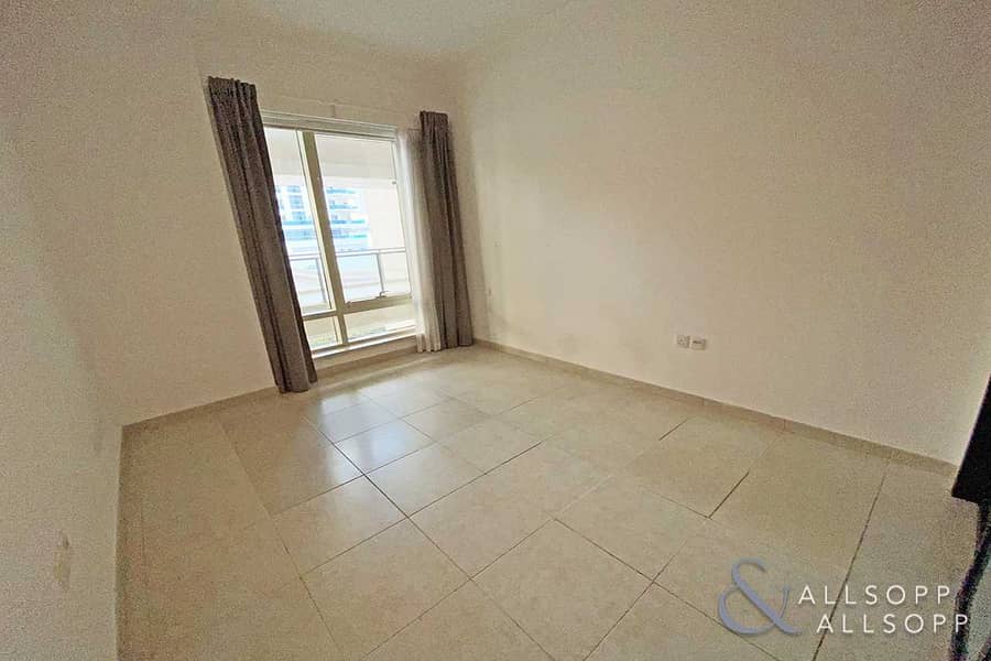 11 3 Bath | 2 Bed | EMAAR | Available Now