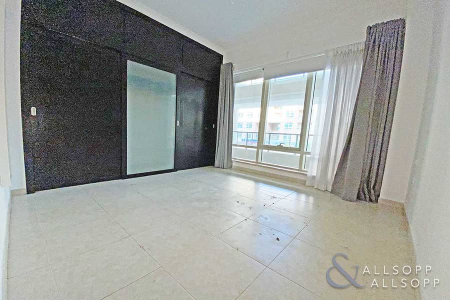12 3 Bath | 2 Bed | EMAAR | Available Now