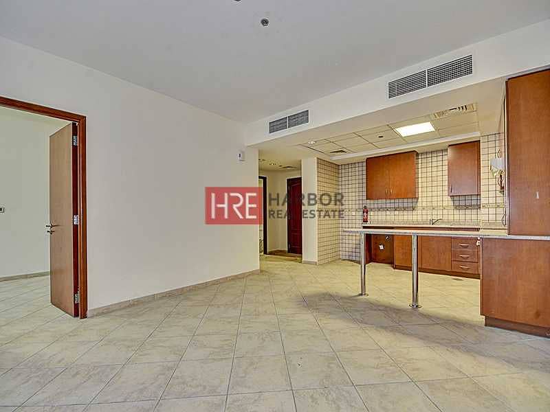 3 Huge Balcony | Well Maintained | 1 Month Free