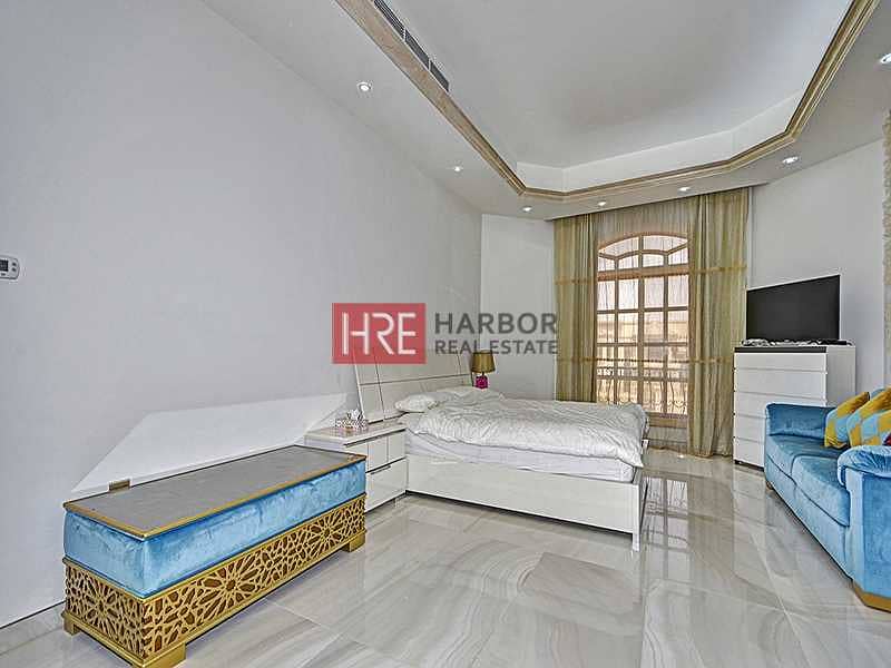 9 Upgraded 5bedroom in Jumeirah 2