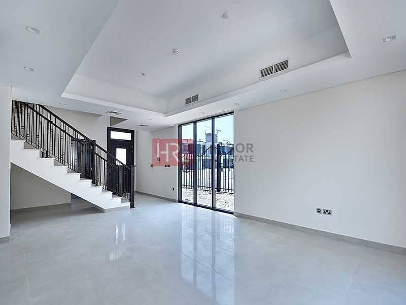 2 Modern Designed 4 Br Townhouse | 0% Commission