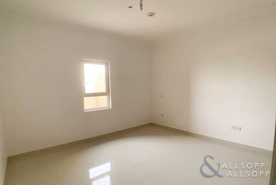 7 One Bed | Spacious Layout | Canal Facing