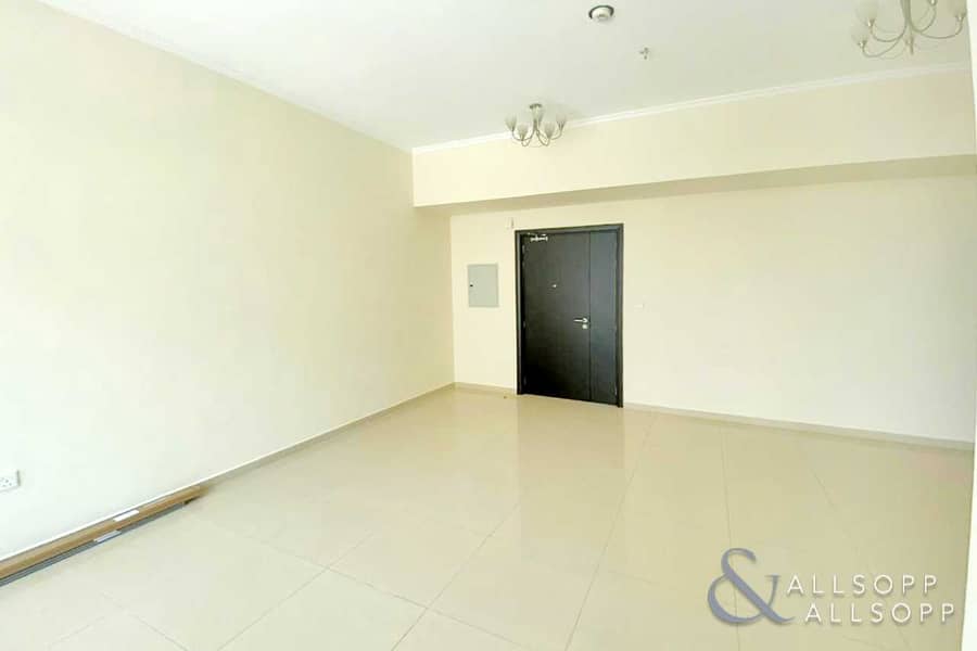 8 Upgraded | 1 Bed Apartment | Unfurnished