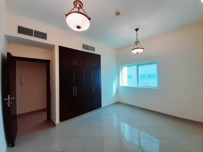 7 2 Bedroom With Balcony Wardrobe Central Gas Pool Gym Parking Rent 36k