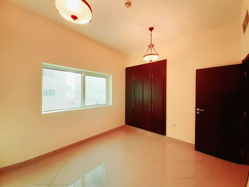 9 2 Bedroom With Balcony Wardrobe Central Gas Pool Gym Parking Rent 36k