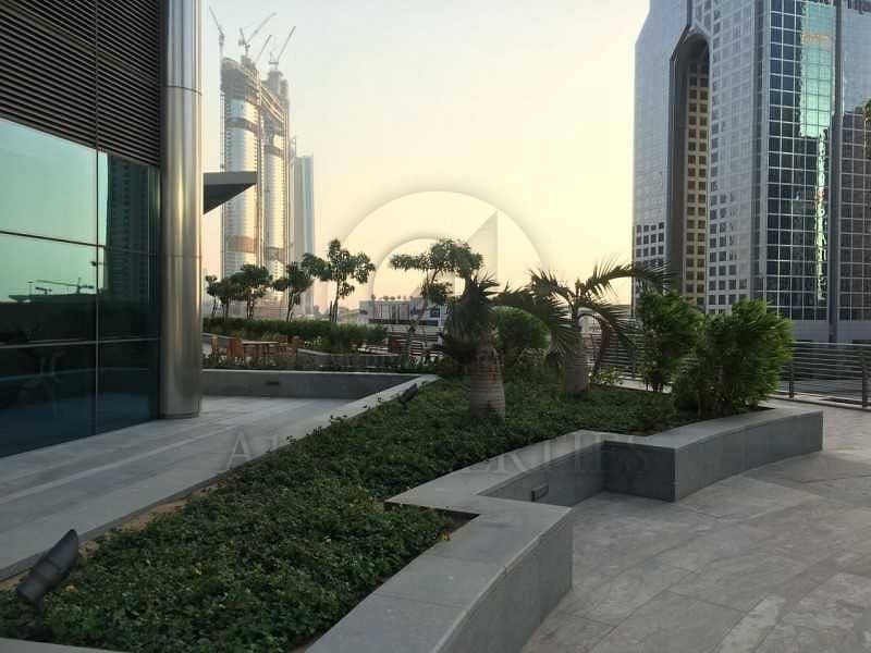 13 Corner Studio with Kitchen Appliances in DIFC