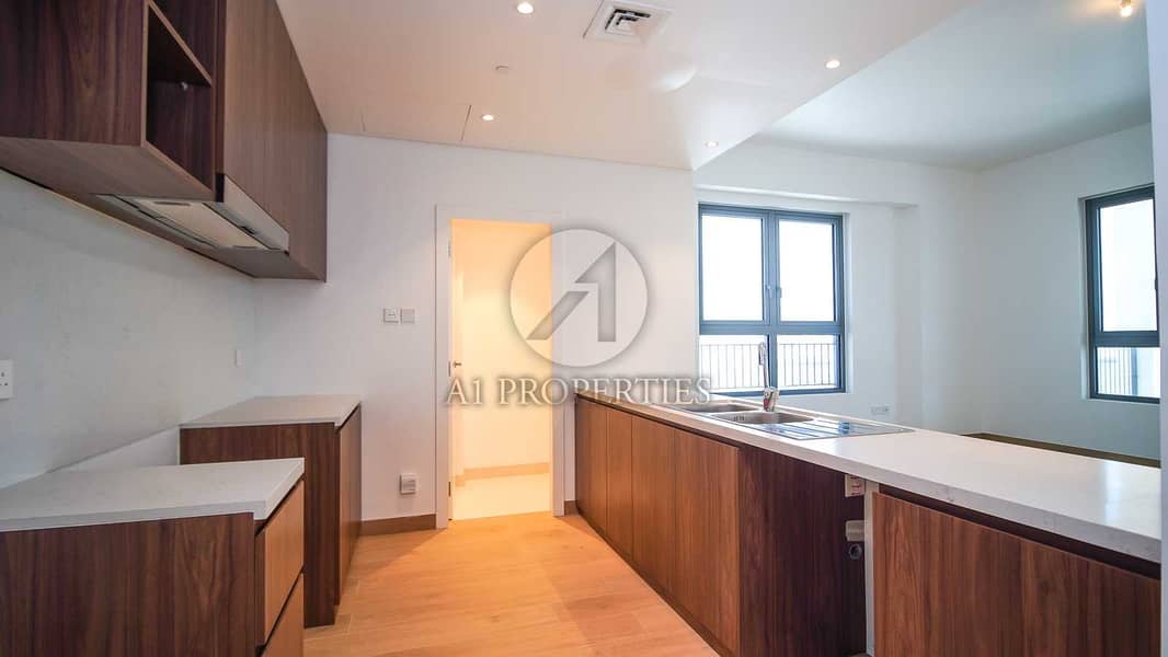 10 Resale Deal | Marina View | Stylish 2 Beds