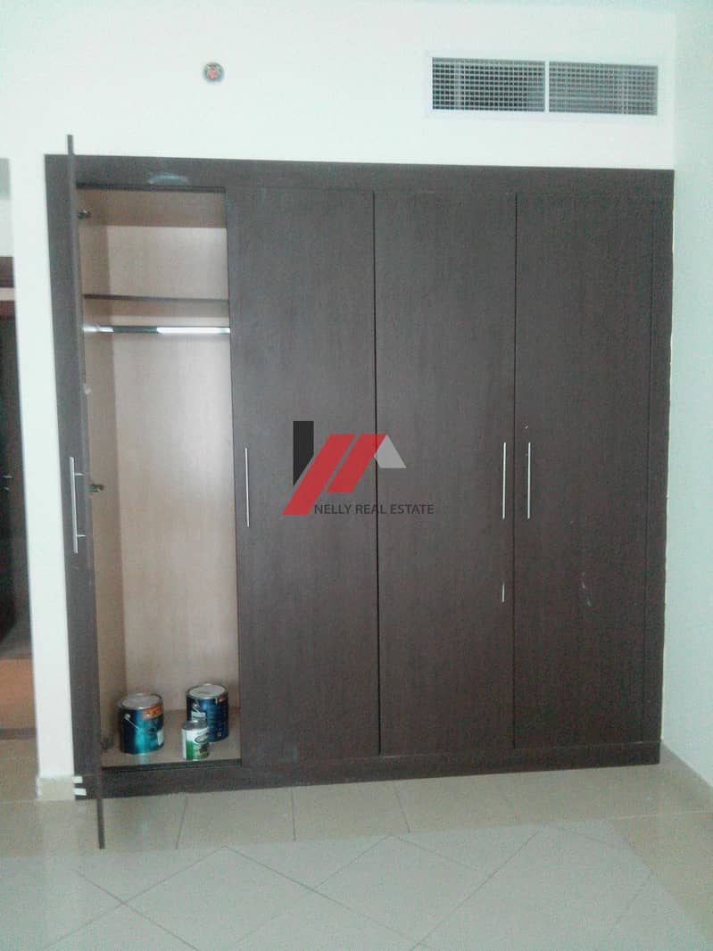 9 Kitchen appliances  1500 sqft 2 bhk balcony  wardrobe  with all facilities  rent 43k 1 month free