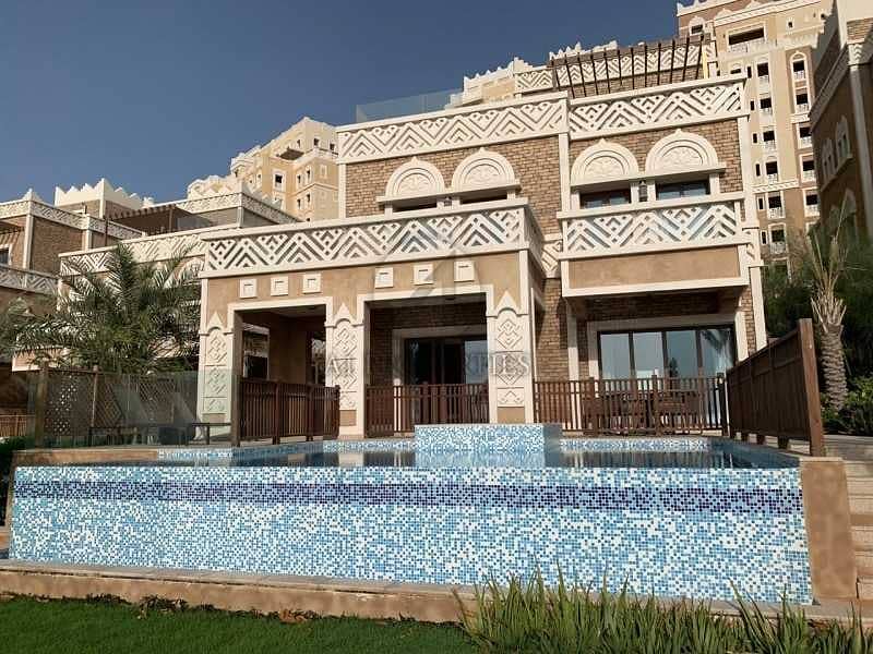 Huge 4 Bedrooms Balqis Residences For Sale