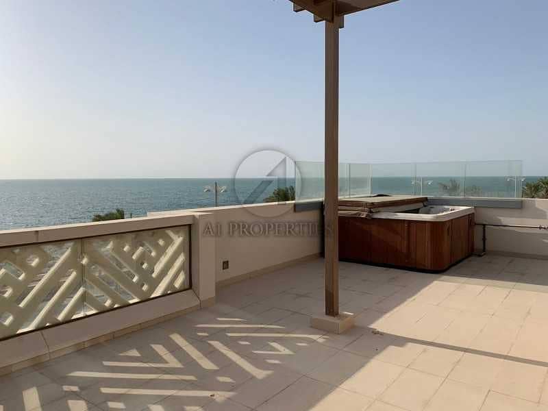 10 Huge 4 Bedrooms Balqis Residences For Sale
