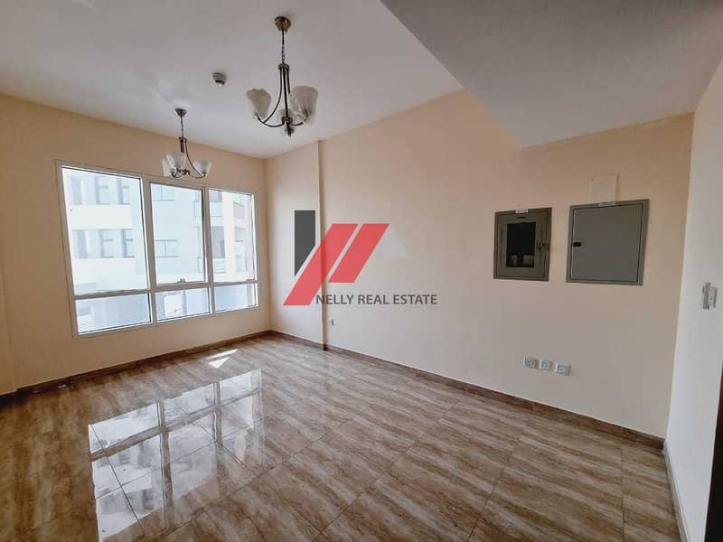 18 Brand New 60 Days Free Studio With Closed kitchen Balcony Full Facilities In Nad Al Hamar 4/6 cheques