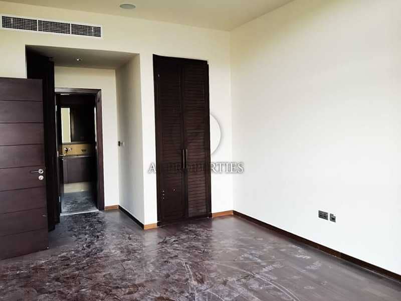 19 Panoramic View | Spacious 3 Beds + Study | Big Balcony | Kitchen Appliances