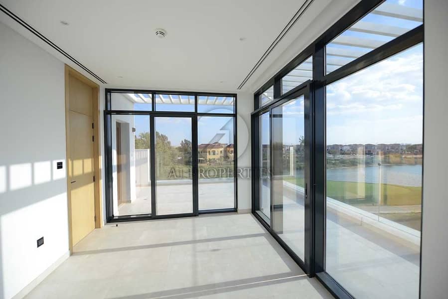 6 Modern 4 Bedrooms Townhouse Full Lake View