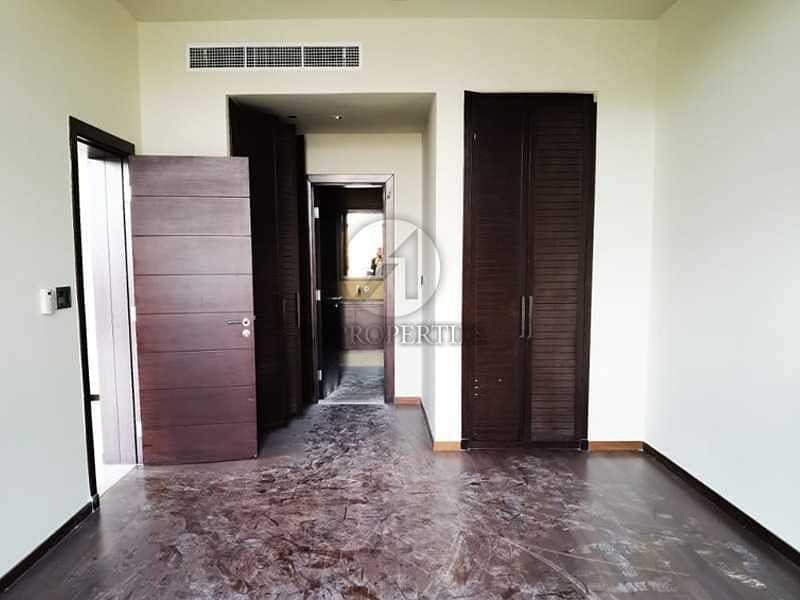 18 Panoramic View | Spacious 3 Beds + Study | Big Balcony | Kitchen Appliances