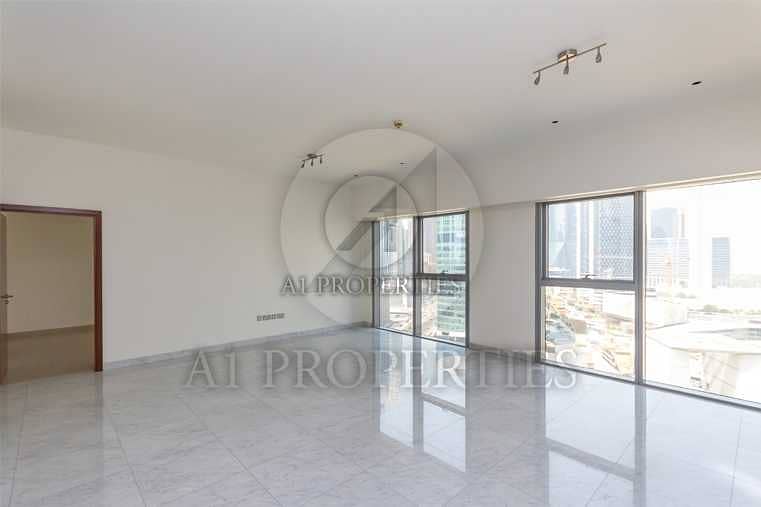 2 Spacious 1 Bedroom Apartment with DIFC View