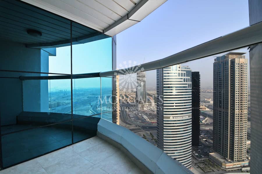 6 Bright Studio | High Floor | Dubai Gate2