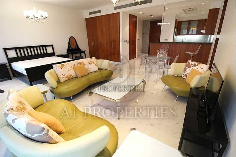 2 Studio Apartment in DIFC with Pool View