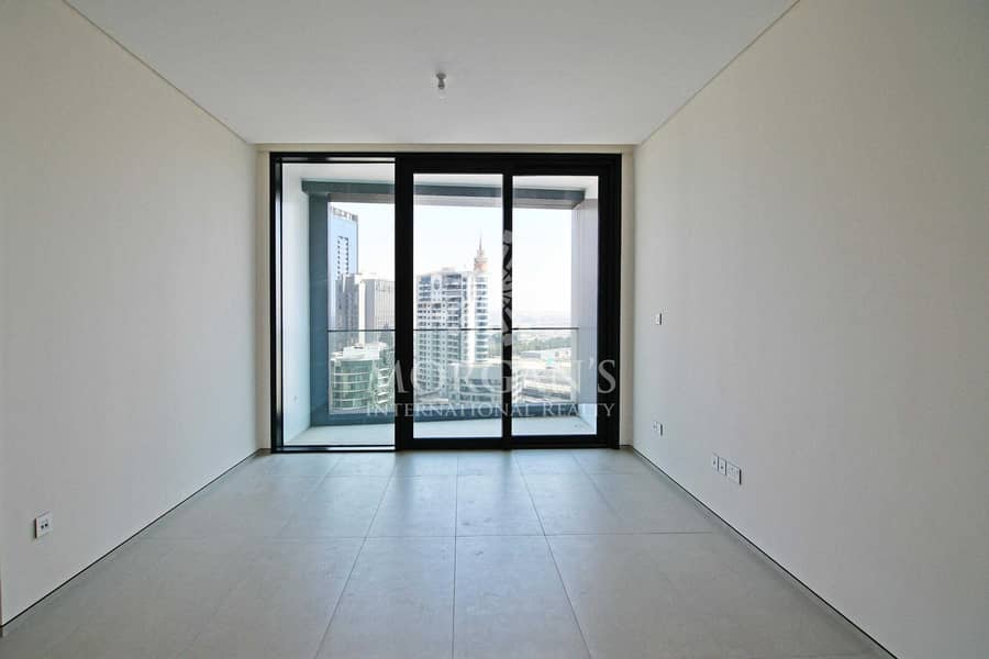 10 Bigger Layout High Floor Marina View 1BR