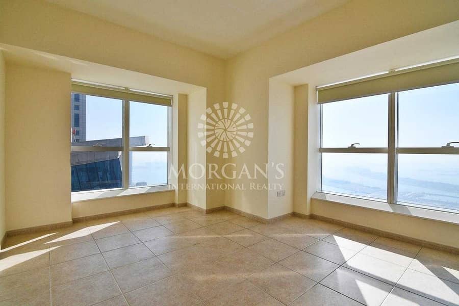 12 Vacant Now | High Floor | Sea View | Fitted Kitchen