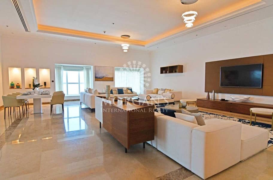 17 Luxury Penthouse Half Floor With Private Pool