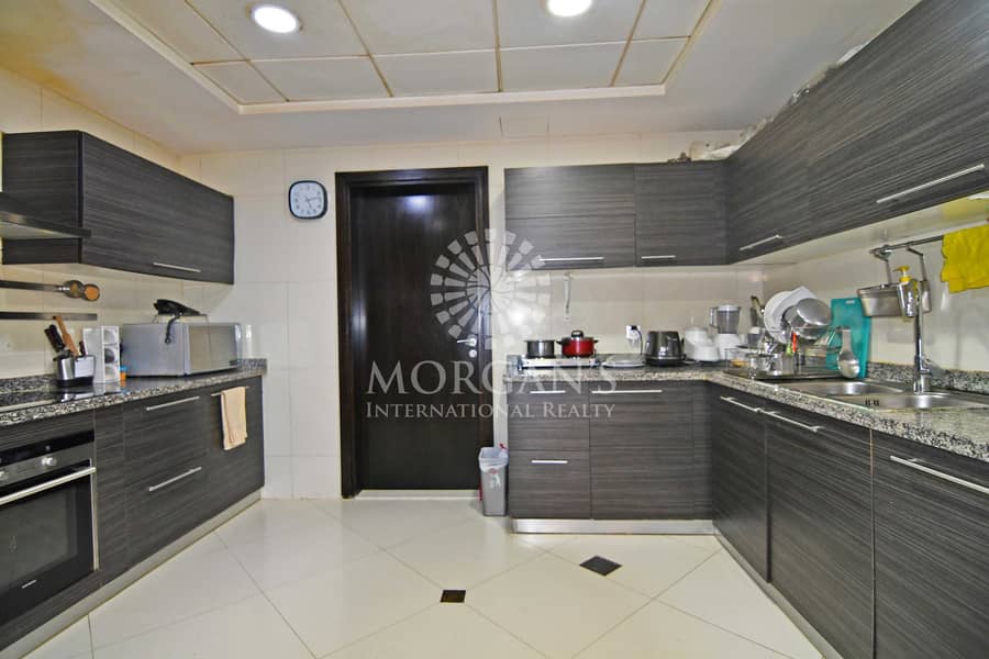 7 Fully Furnished Large 3 Bedroom Golf View
