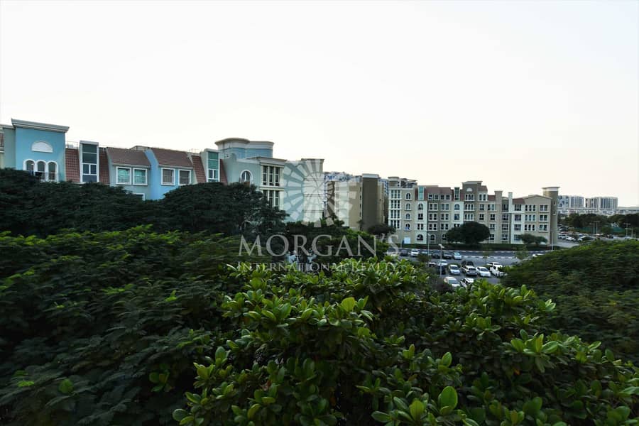 10 Spacious 1BR + Storage for Sale in Mogul DG