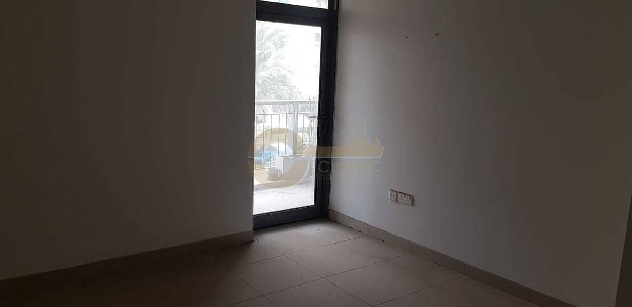 8 Arno Tower A | 1BR with Balcony | Multiple cheques
